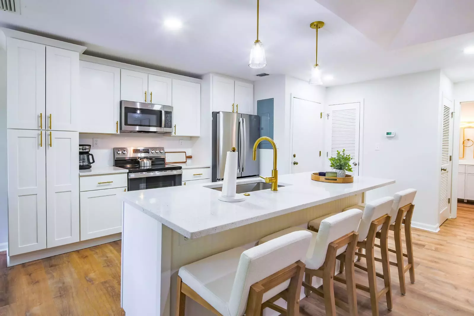 When you enter the villa's front door, you will find the gorgeous, fully renovated kitchen.