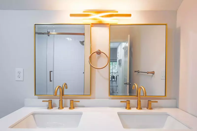 The bathroom has also undergone a full renovation.