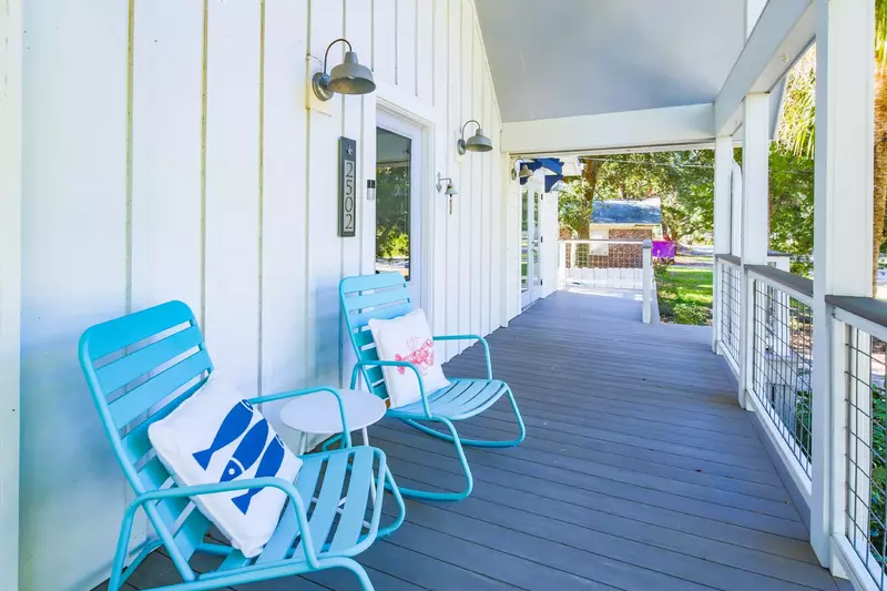 You are greeted by this chairs on the front porch.