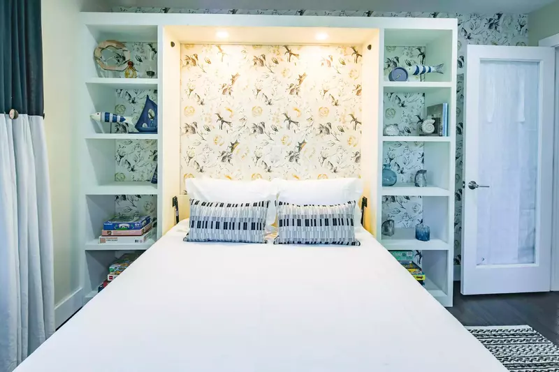 Each of the beds will be made in advance of your arrival with freshly laundered sheets.