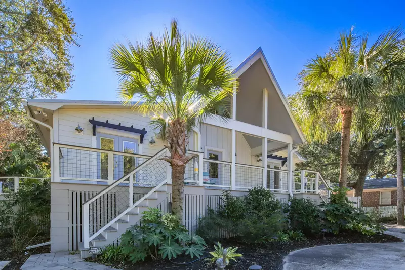 We'd love to host your family's next beach getaway at Waterway Oasis!