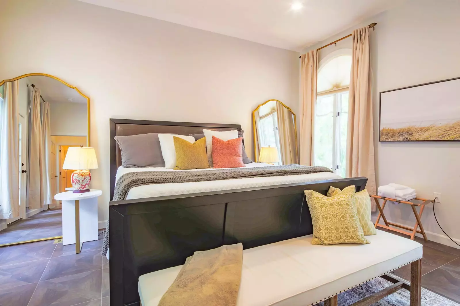 Each of the beds will be made in advance of your arrival with freshly laundered sheets.