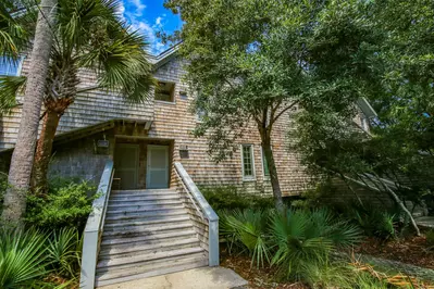Sapphire Seascape is located up this half-flight of stairs from the parking lot.