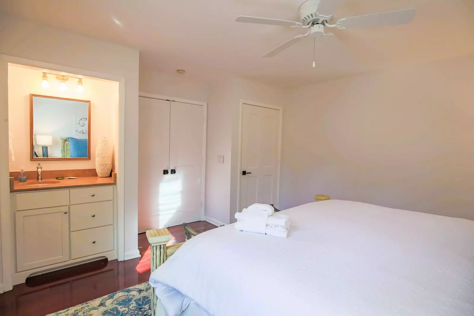 There is also a closet in this guest room.