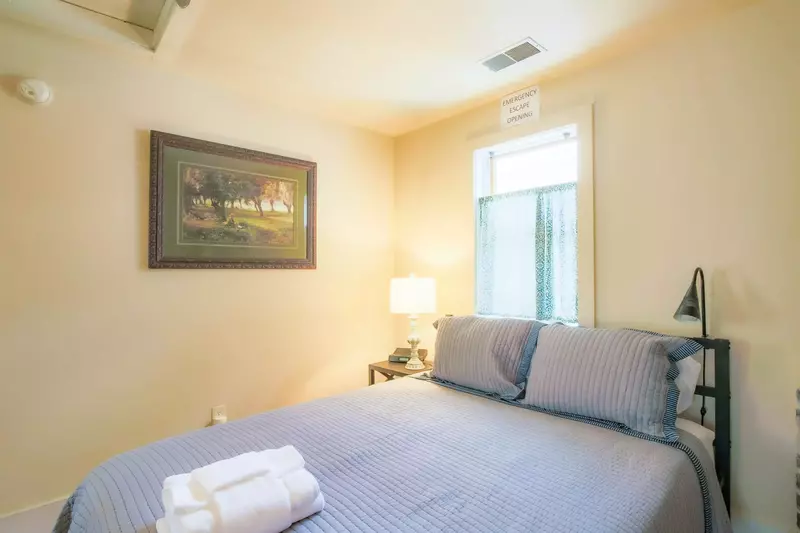 Both of the beds will be made in advance of your arrival with freshly laundered sheets.