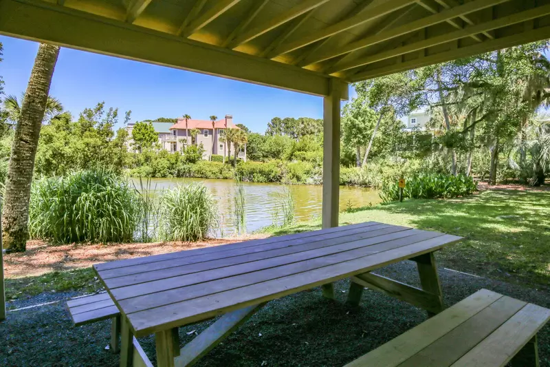 Guests of Whispering Palm are welcome to access the picnic area and walking trail along Palmetto Lake.
