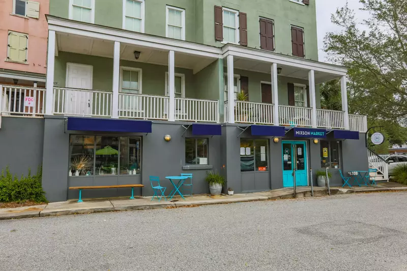 The Mixson Market, which sells coffee, light bites & snacks, is walking distance from the home.