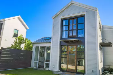 The Liberty Tree receives terrific natural light through its many windows and glass doors.