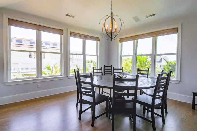 The dining table seats 10.