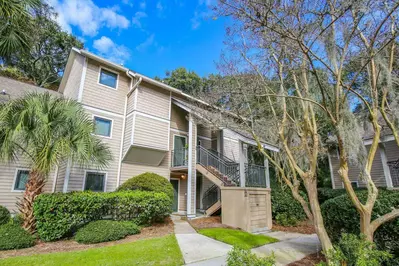 The Beach Is Calling is a ground floor unit within the High Hammock Villas.