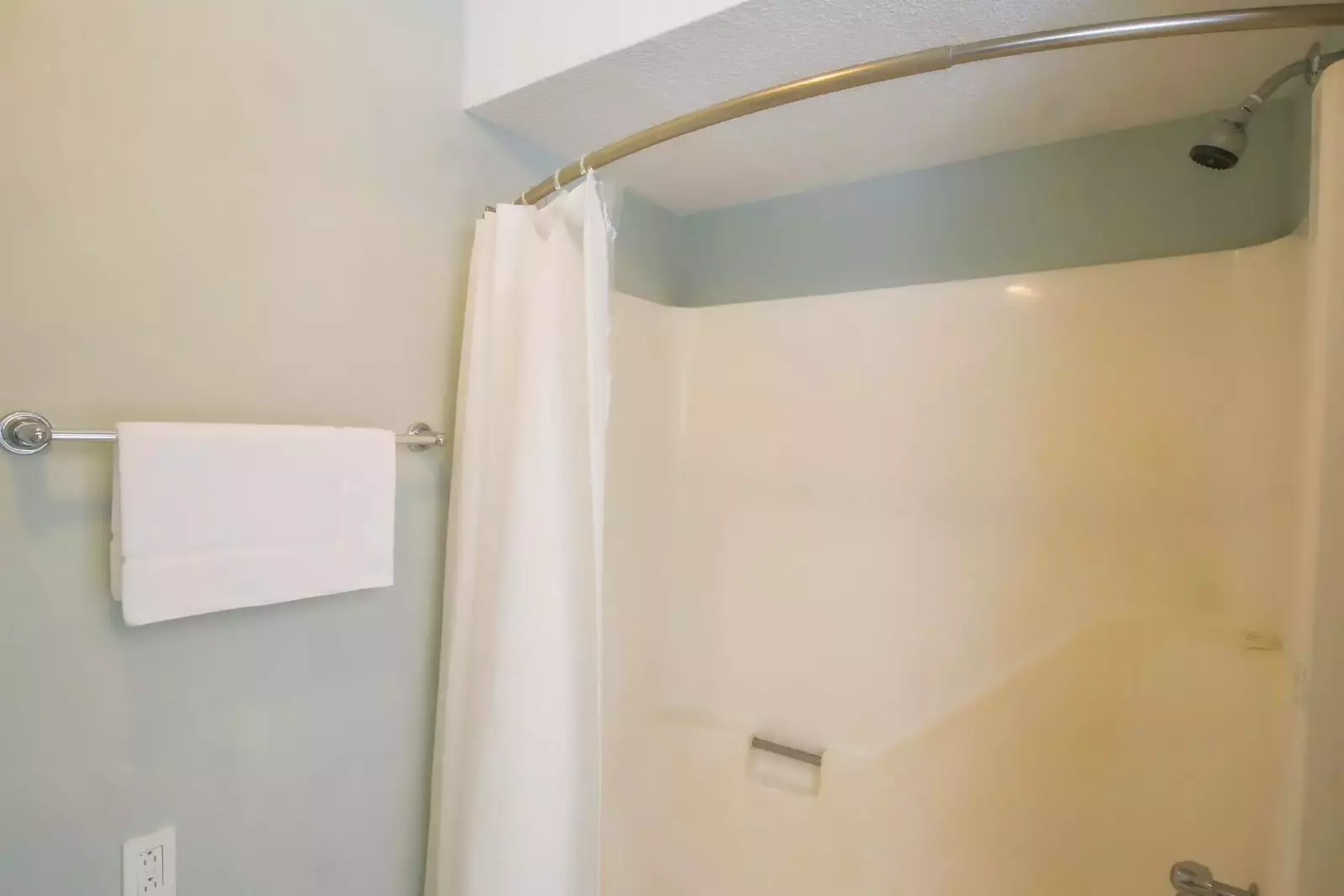 The master bathroom also has a shower/tub combo.