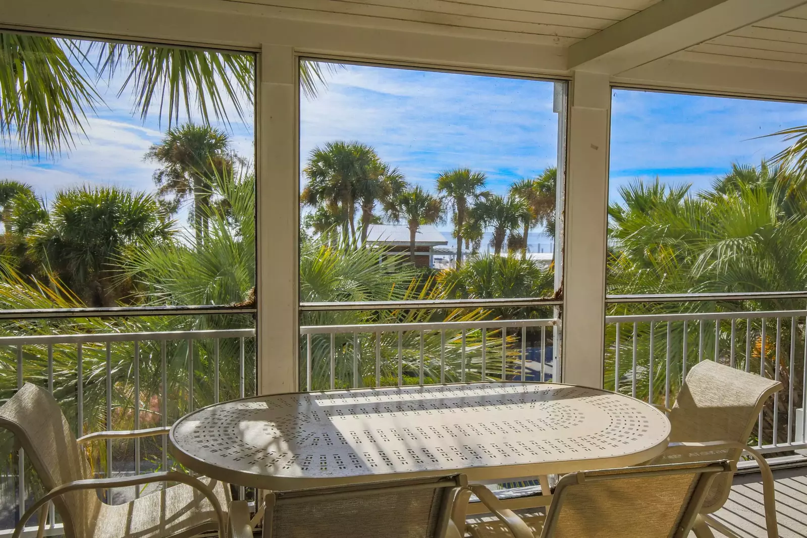 Dine al fresco and take in this fabulous view!