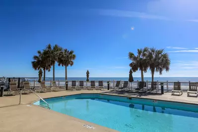 Guests of Captain's Quarters are welcome to access both of the Grand Pavilion community pools.