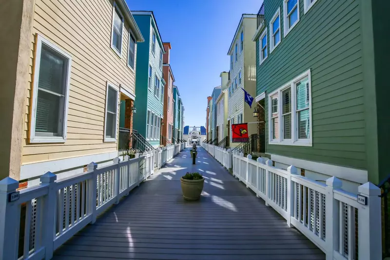 Our balcony connects to this Grand Pavilion boardwalk.