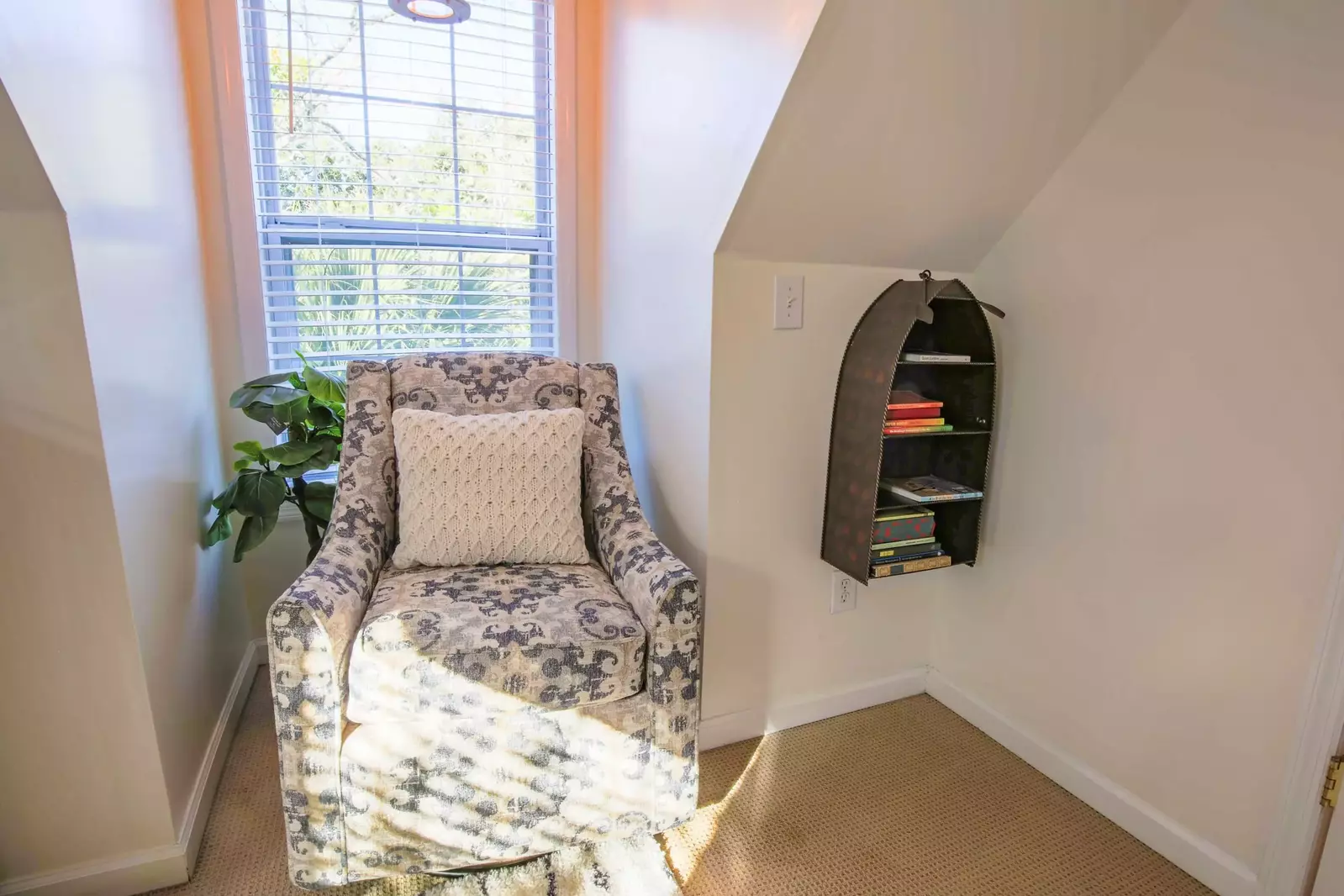 This is the perfect reading nook!