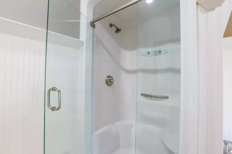 There is also a walk-in shower in the downstairs en suite bathroom.