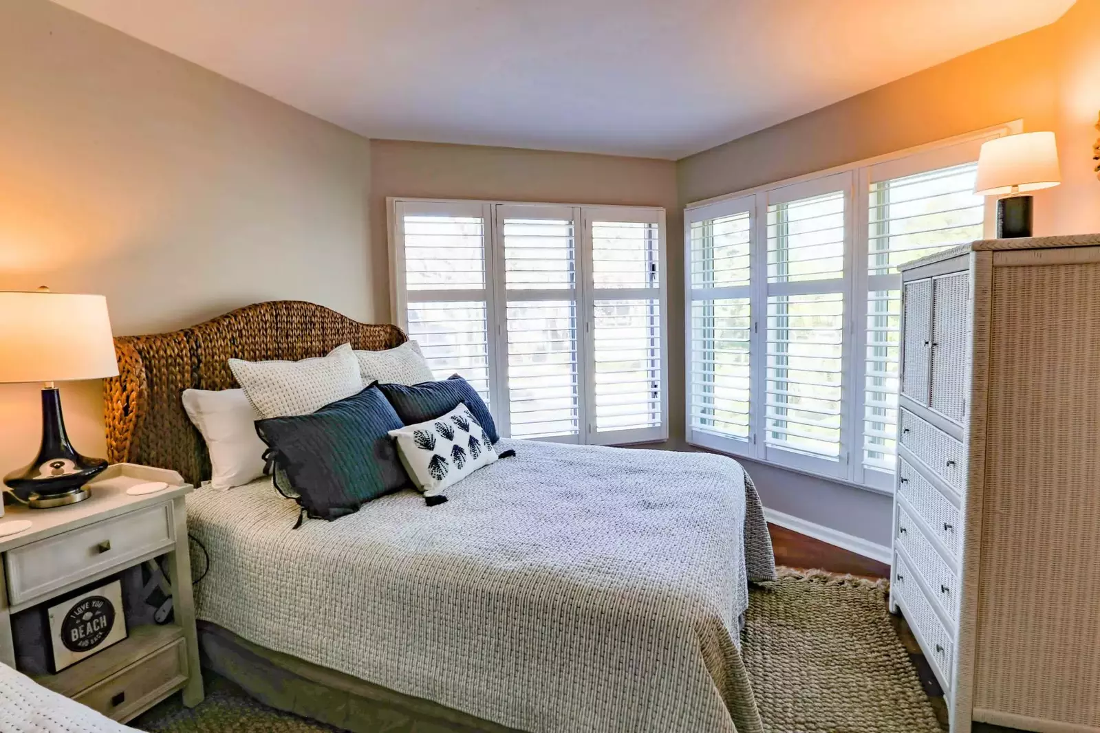 Each of the beds will be made in advance of your arrival with freshly laundered sheets.