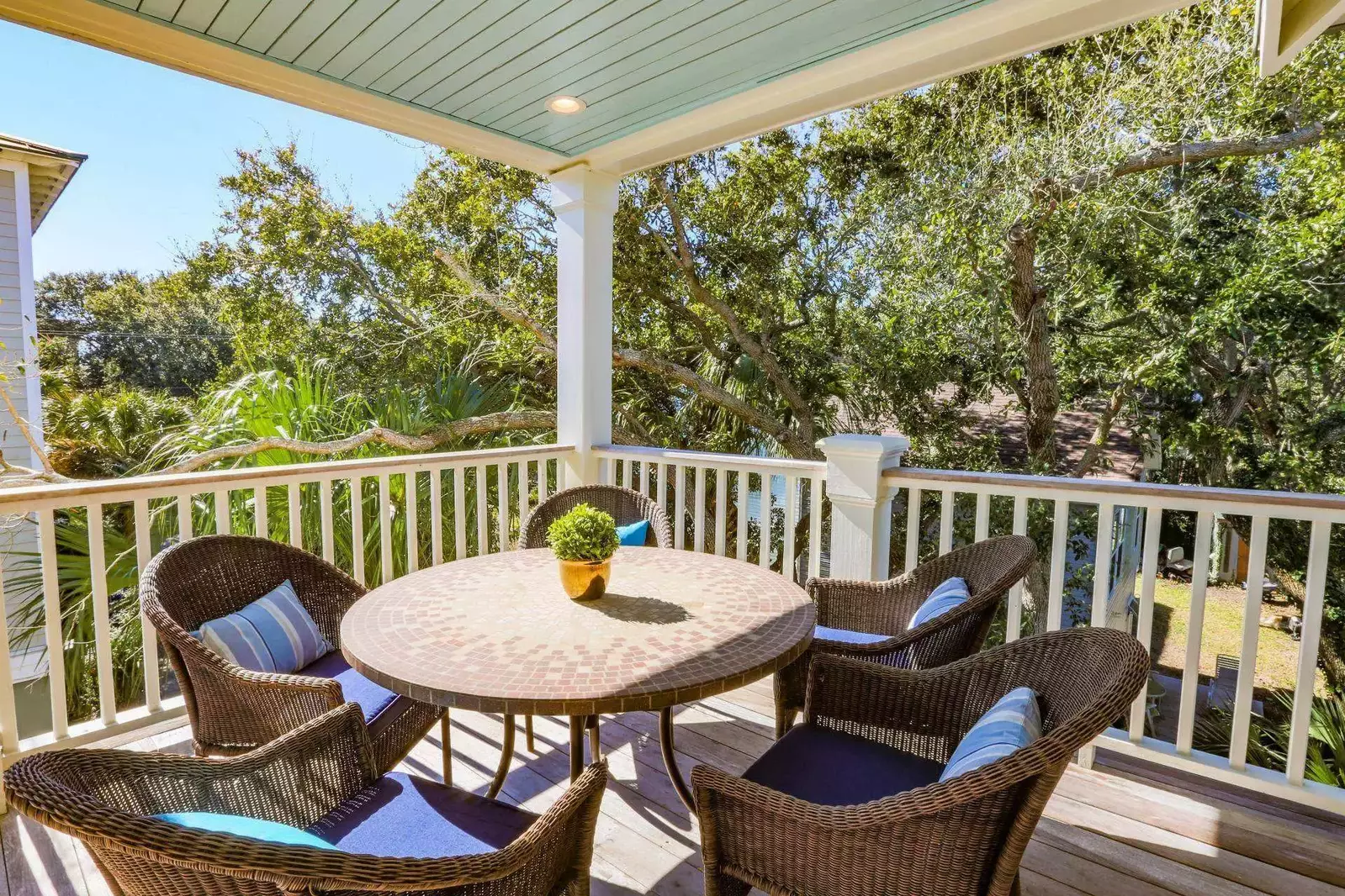 This outdoor dining table seats 5.