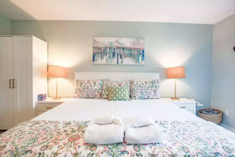 Each of the beds will be made in advance of your arrival with freshly laundered sheets.