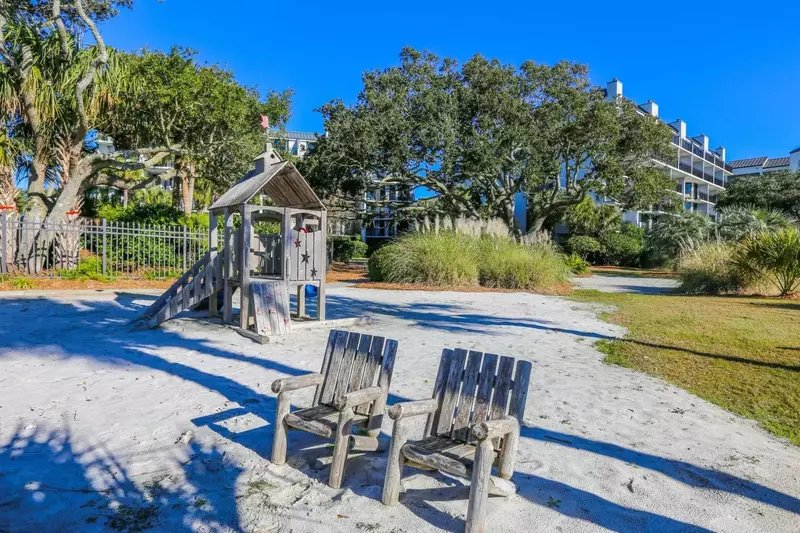 With its access to the community pool, kiddie pool & playground, Array of Sunshine is perfect for families!
