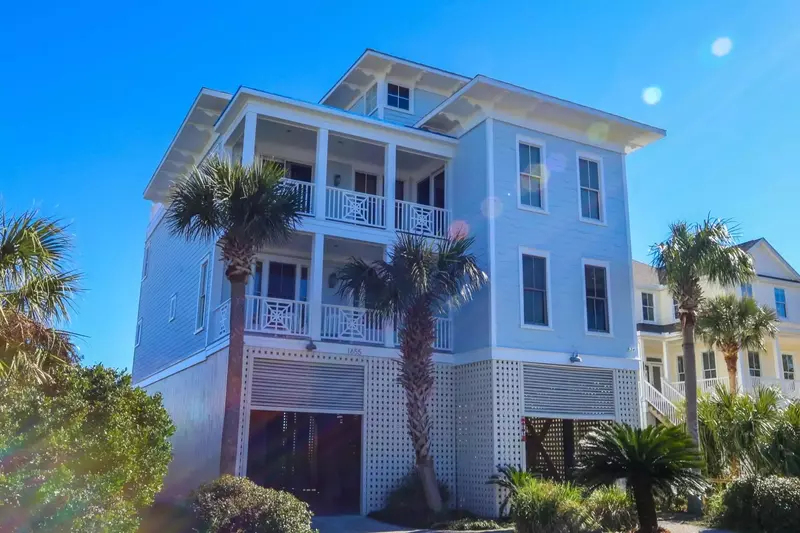 Wakita Wave is an elevated home with terrific outdoor spaces on its balconies, roof deck and porches.
