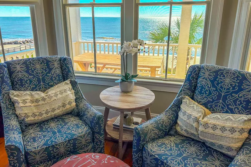 You get incredible views of the ocean from the living room, dining room & kitchen.