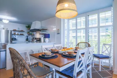 Perfect for families, A Wave From It All has plenty of seats for your family to dine together.