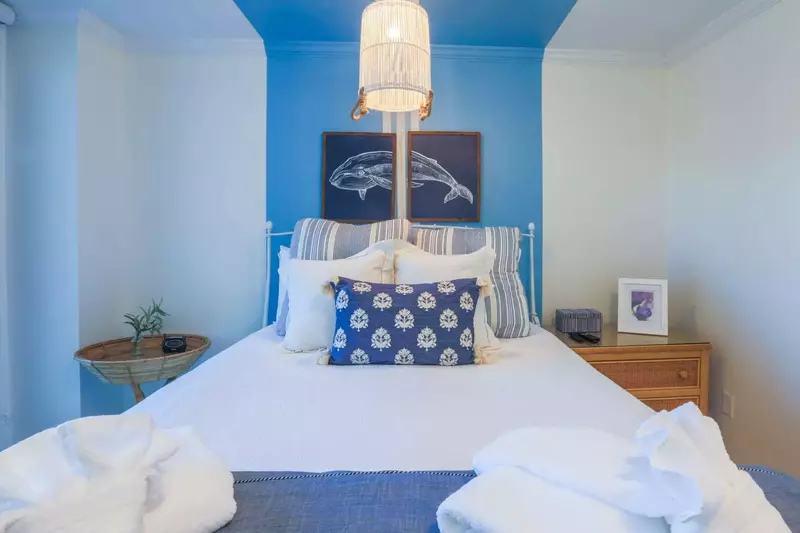 Each of the beds are made in advance of your arrival with freshly laundered sheets.