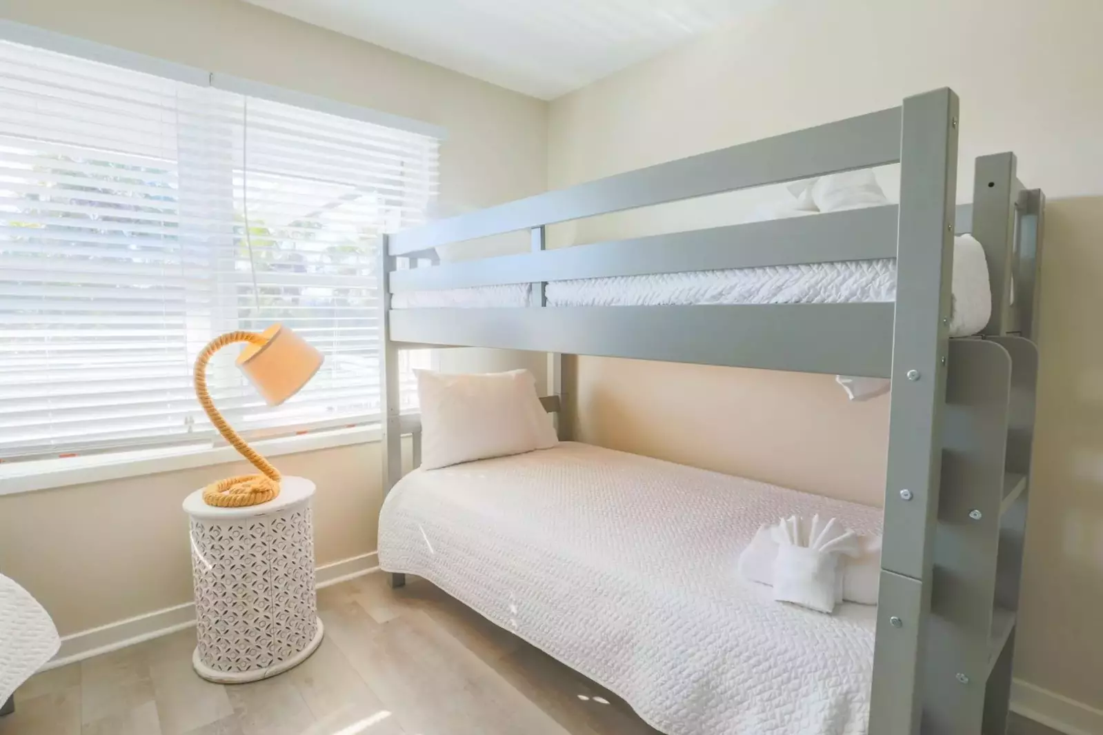 This room features all new furniture and mattresses.