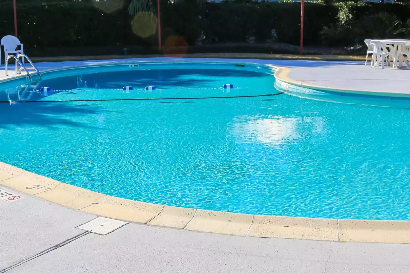 Guests of Beachside Cottage are welcome to access the community pool during their stay.