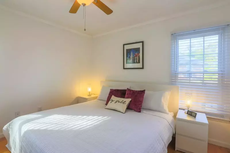 Each of the beds are made in advance of your arrival with freshly laundered sheets.