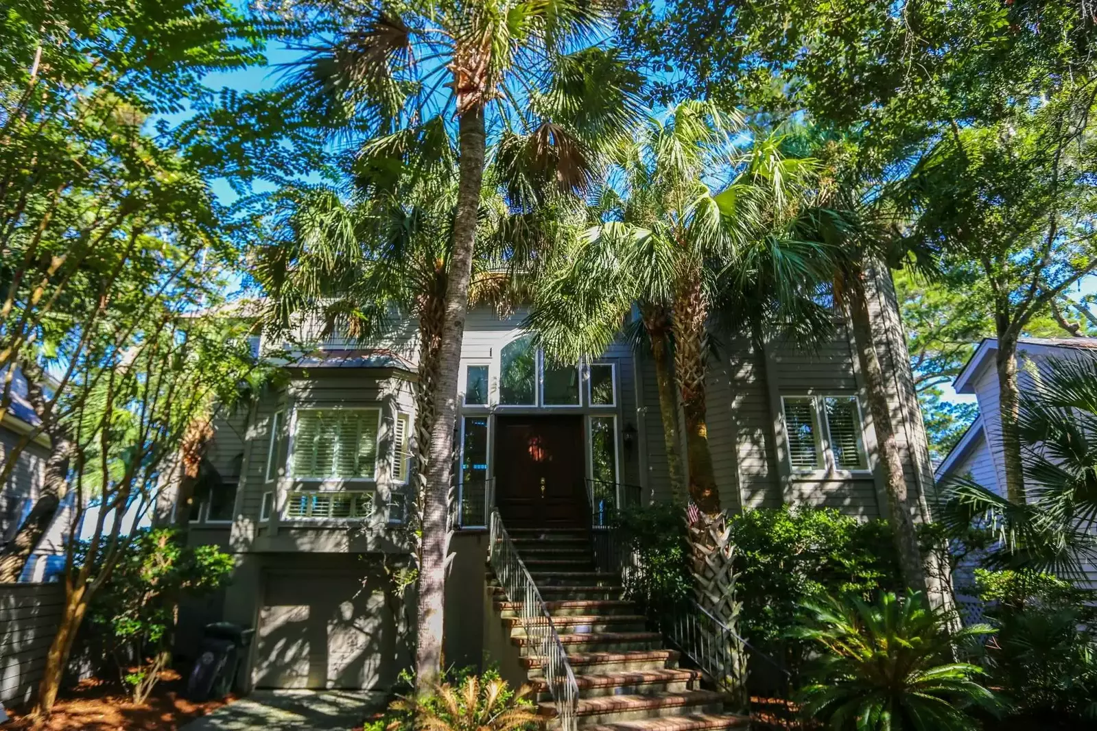 We'd love to host your family's next visit to Kiawah Island at Marsh Vista!