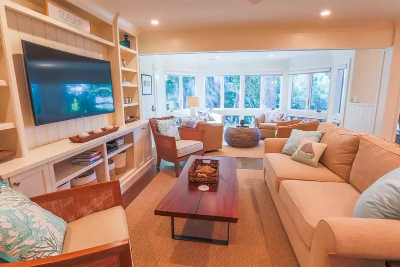 Over the Moon provides the perfect getaway for you and your family or friends.