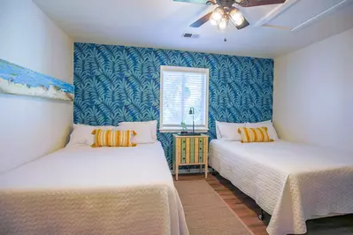 Find your zen in our cool & eclectic beach getaway!