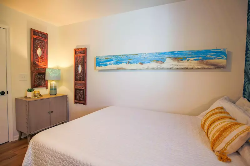 Both of the beds will be made in advance of your arrival with freshly laundered sheets.
