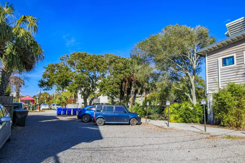 Guests of Shangri-La will have one off-street parking spot.