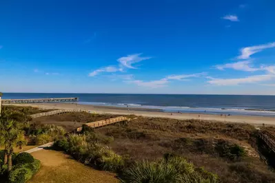 Enjoy this pristine view from the balcony! Every single day of your vacation!
