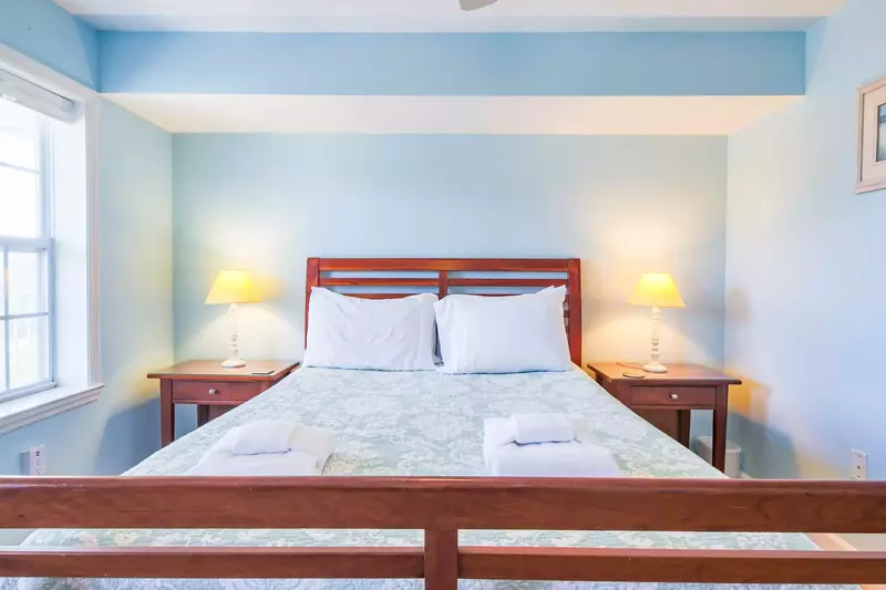 Each of the beds will be made in advance of your arrival with freshly laundered sheets.