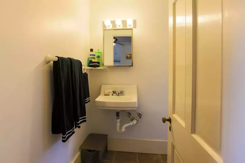 Freshly cleaned towels and linens are included in the rental rate for this home.