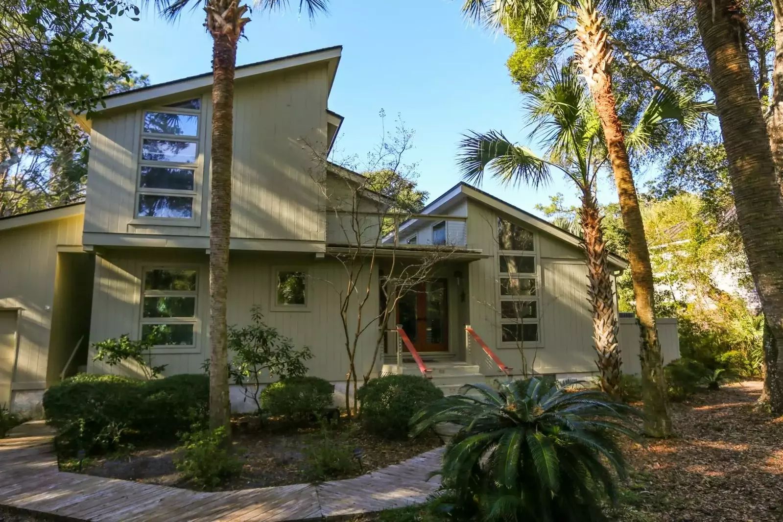 We'd love to host your family's next visit to Kiawah Island!