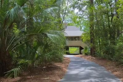 Sprigg's Shack has a nice secluded setting on the inlet, set back from road surrounded by beautiful trees.