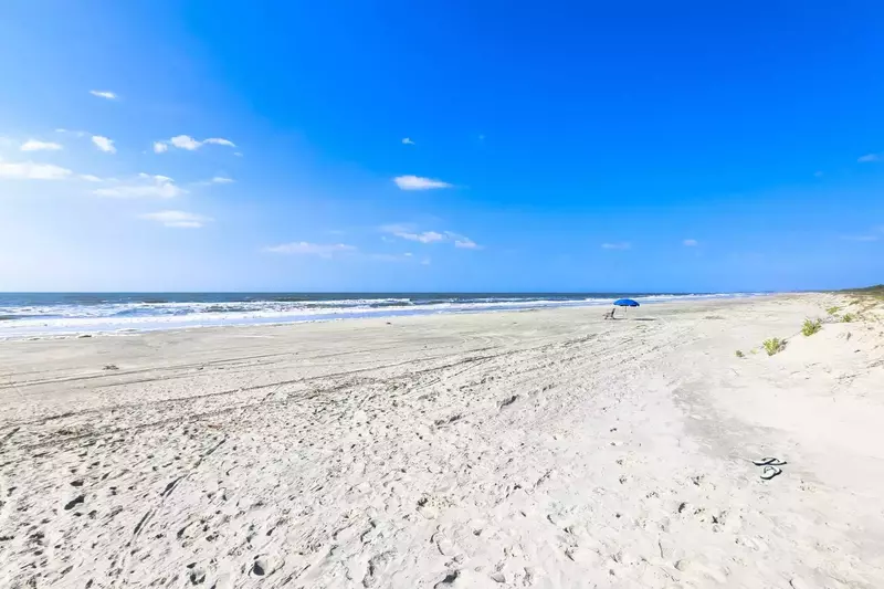 We'd love to host your family's next beach getaway!