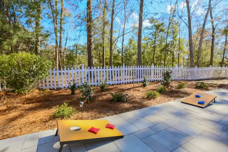 Guests are also welcome to play with our outdoor games.