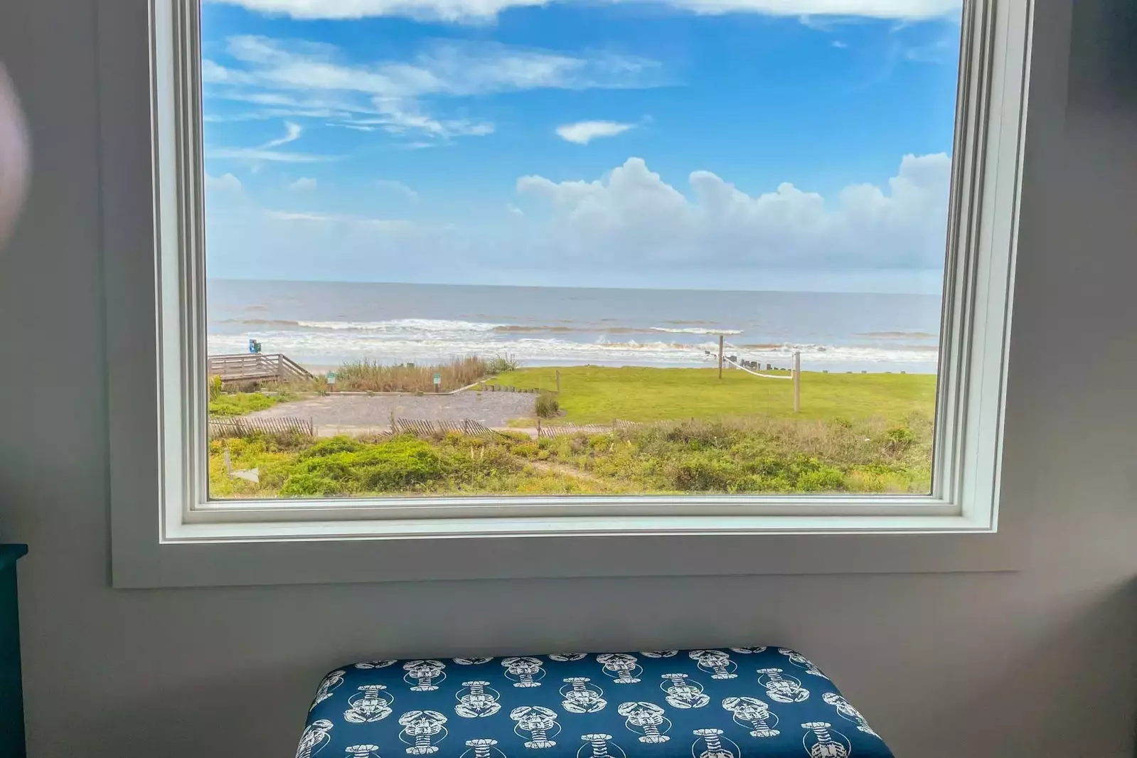 You'll never tire of this view of the crashing ocean waves from the living room.
