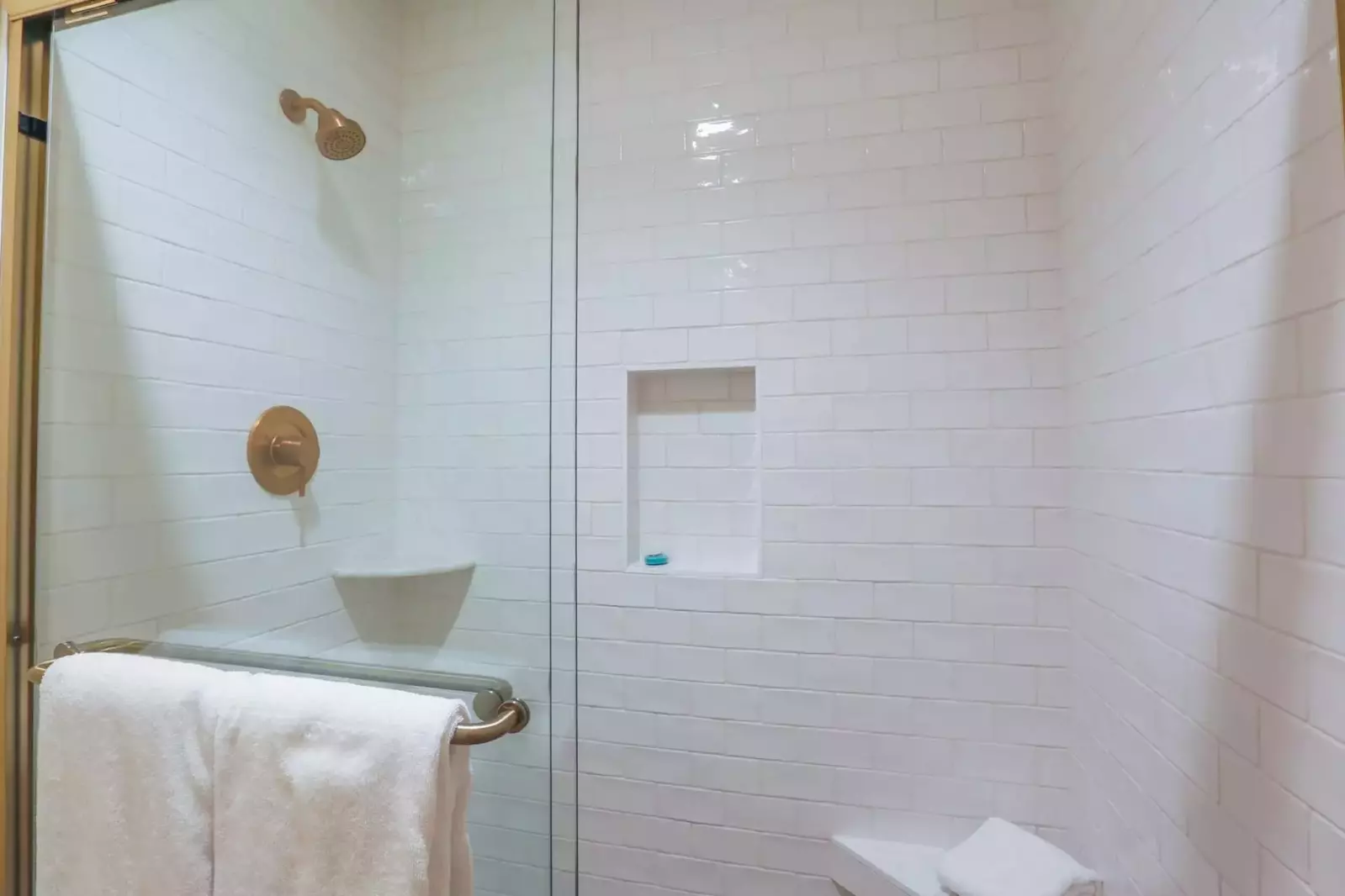 Relax in this gorgeous, newly renovated, tiled shower!
