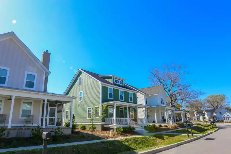 We'd love to host your next visit to Charleston in this brand new Oak Terrace Preserve house.