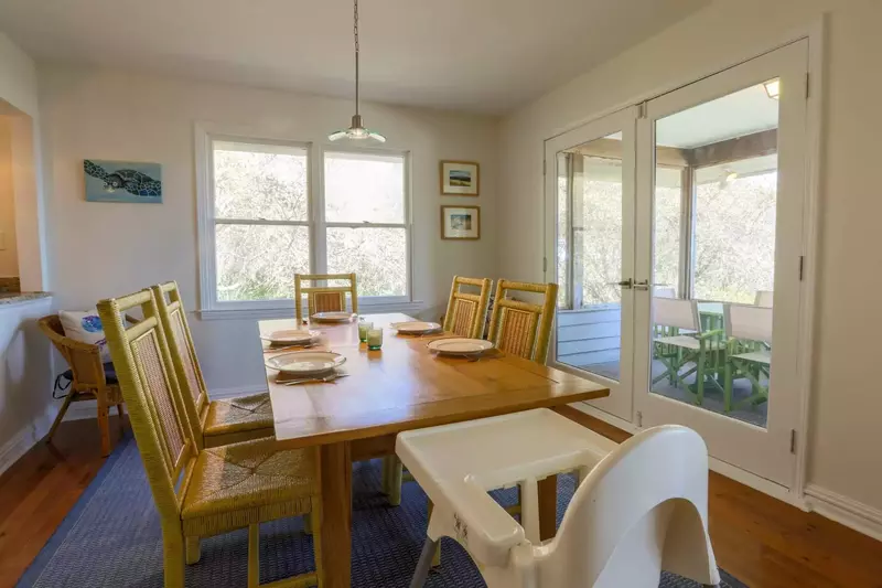 Guests are welcome to use the home's high chair.