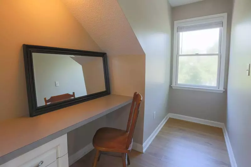 There's also a built-in desk area within the queen bedroom on the second floor.