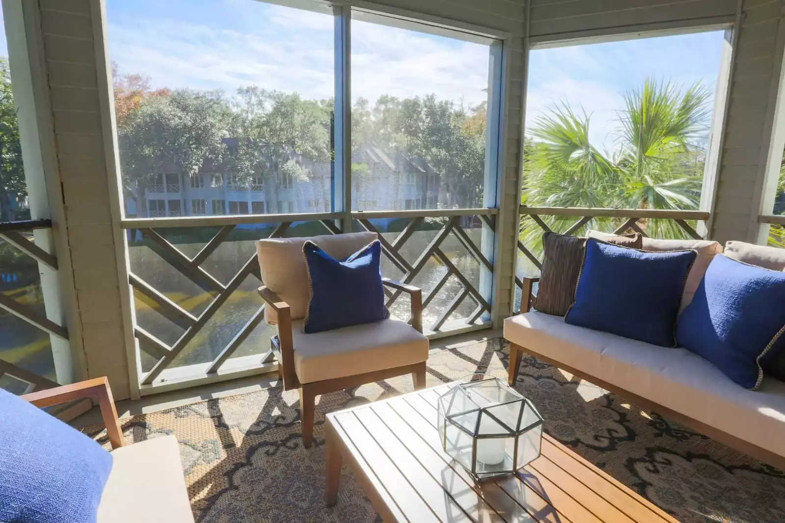 Read a book, listen to the birdsong, watch the sunlight hit the lagoon, enjoy your favorite beverage...the choice is yours!