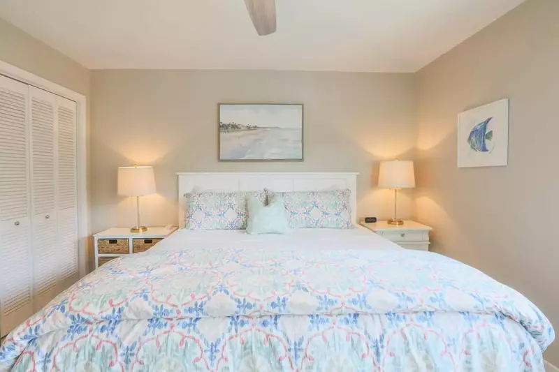All of the beds in the home will be ready for your arrival with freshly laundered sheets.